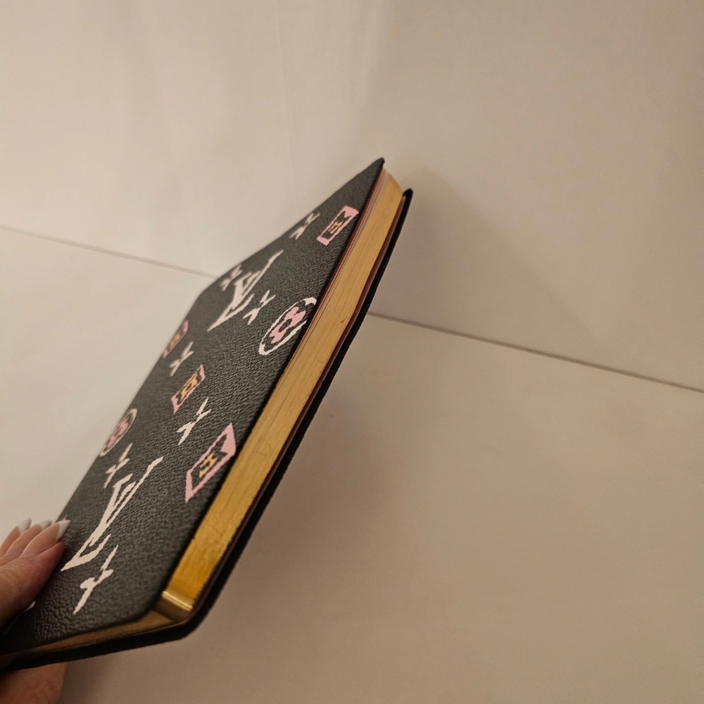 Louis Vuitton Black and Pink Monogram Note Book - Picture 9 of 16